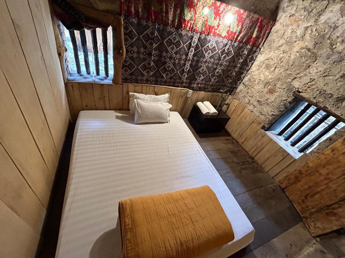 A Sy Ban Gioc Homestay - Lang Da Khuoi Ky Cao Bang Exterior photo
