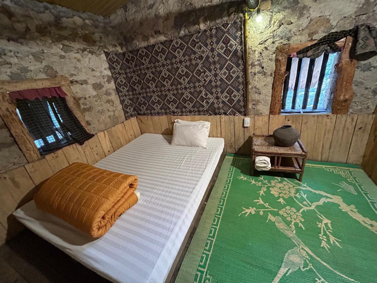 A Sy Ban Gioc Homestay - Lang Da Khuoi Ky Cao Bang Exterior photo