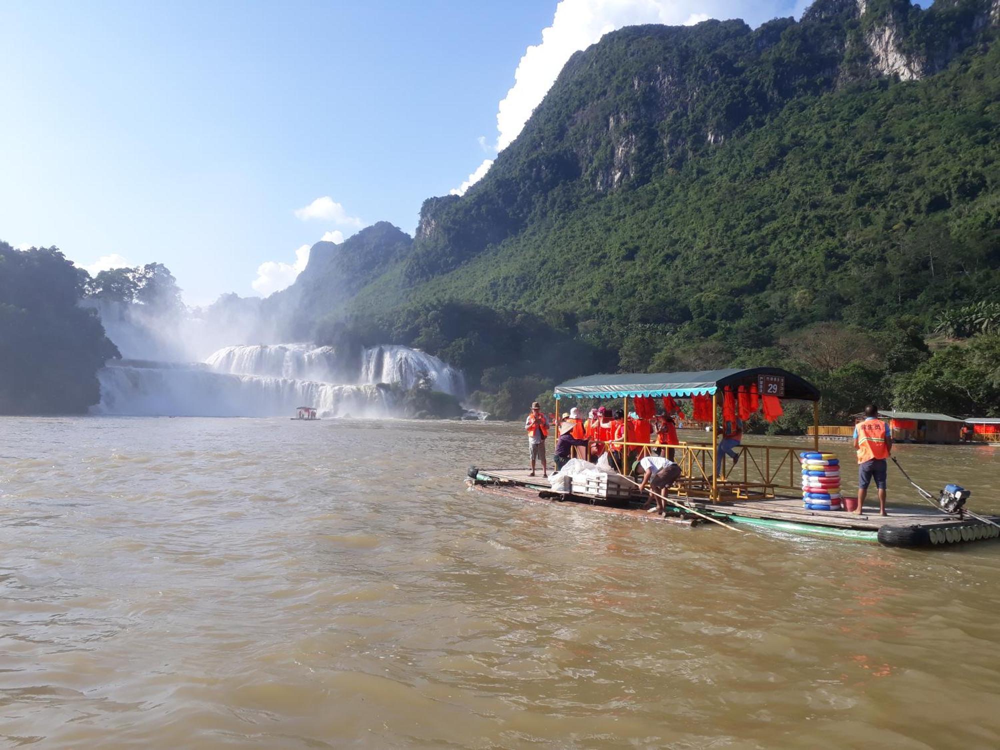 A Sy Ban Gioc Homestay - Lang Da Khuoi Ky Cao Bang Exterior photo