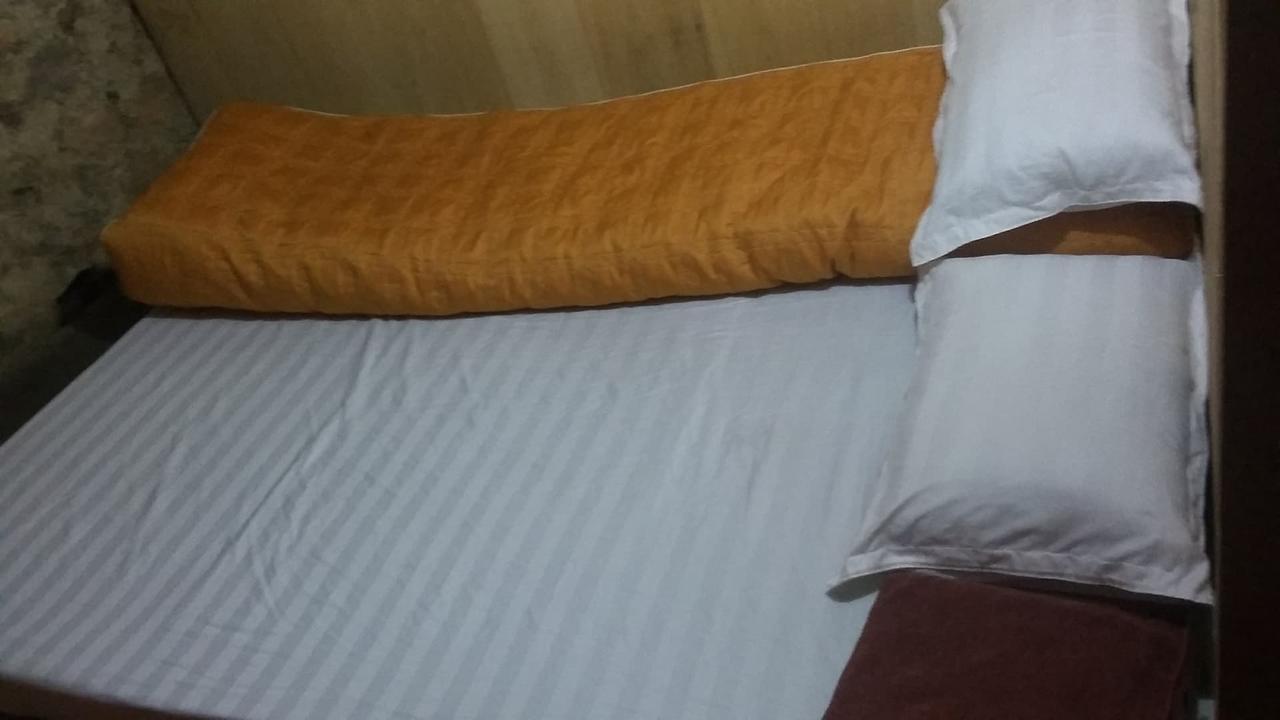 A Sy Ban Gioc Homestay - Lang Da Khuoi Ky Cao Bang Exterior photo